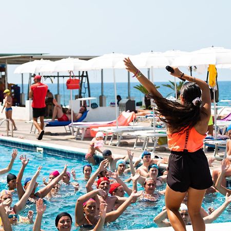 Villaggio Stella Del Sud & Resort Pisciotta Exterior photo