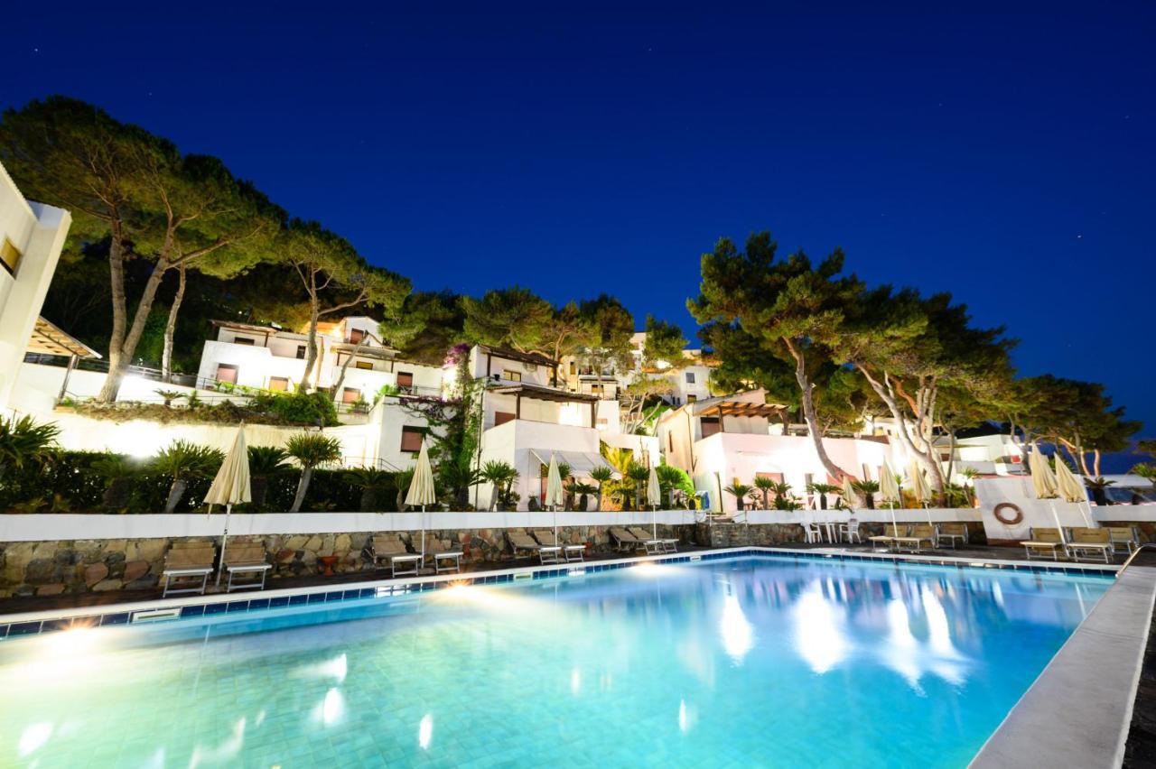 Villaggio Stella Del Sud & Resort Pisciotta Exterior photo