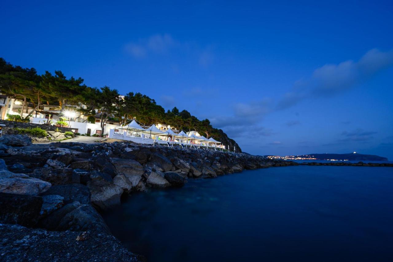 Villaggio Stella Del Sud & Resort Pisciotta Exterior photo