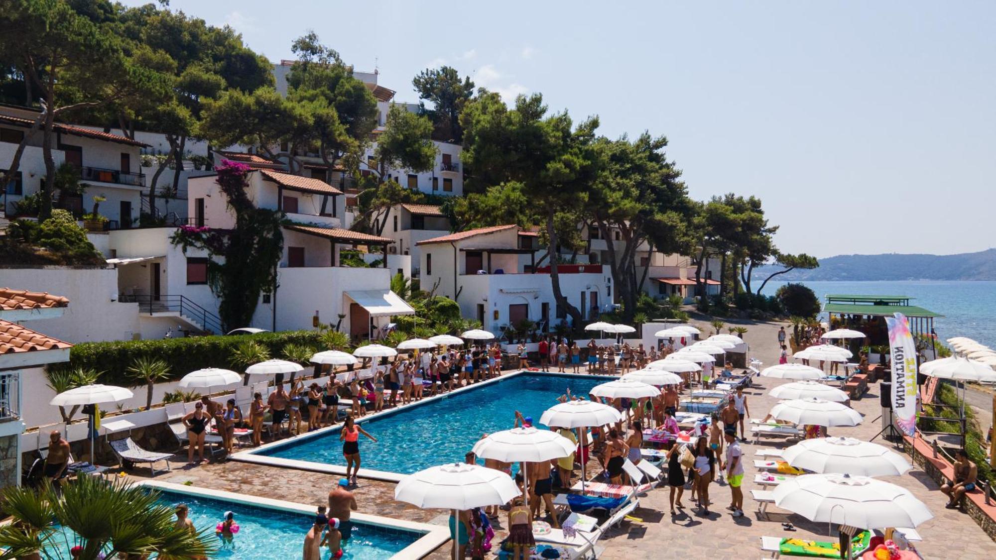 Villaggio Stella Del Sud & Resort Pisciotta Exterior photo